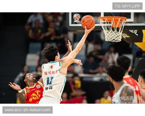 篮下攻坚：北京队抢夺49个篮板，攻守两端占优！，北京篮男